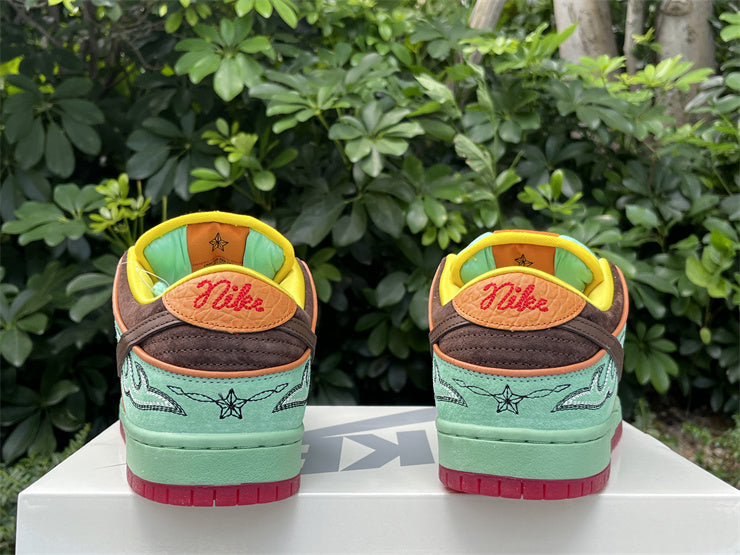 Nike SB Dunk Low "BHM"